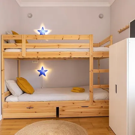 Real Oeiras Апартаменты *